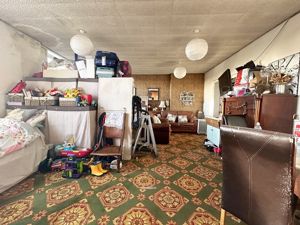 Studio Flat- click for photo gallery